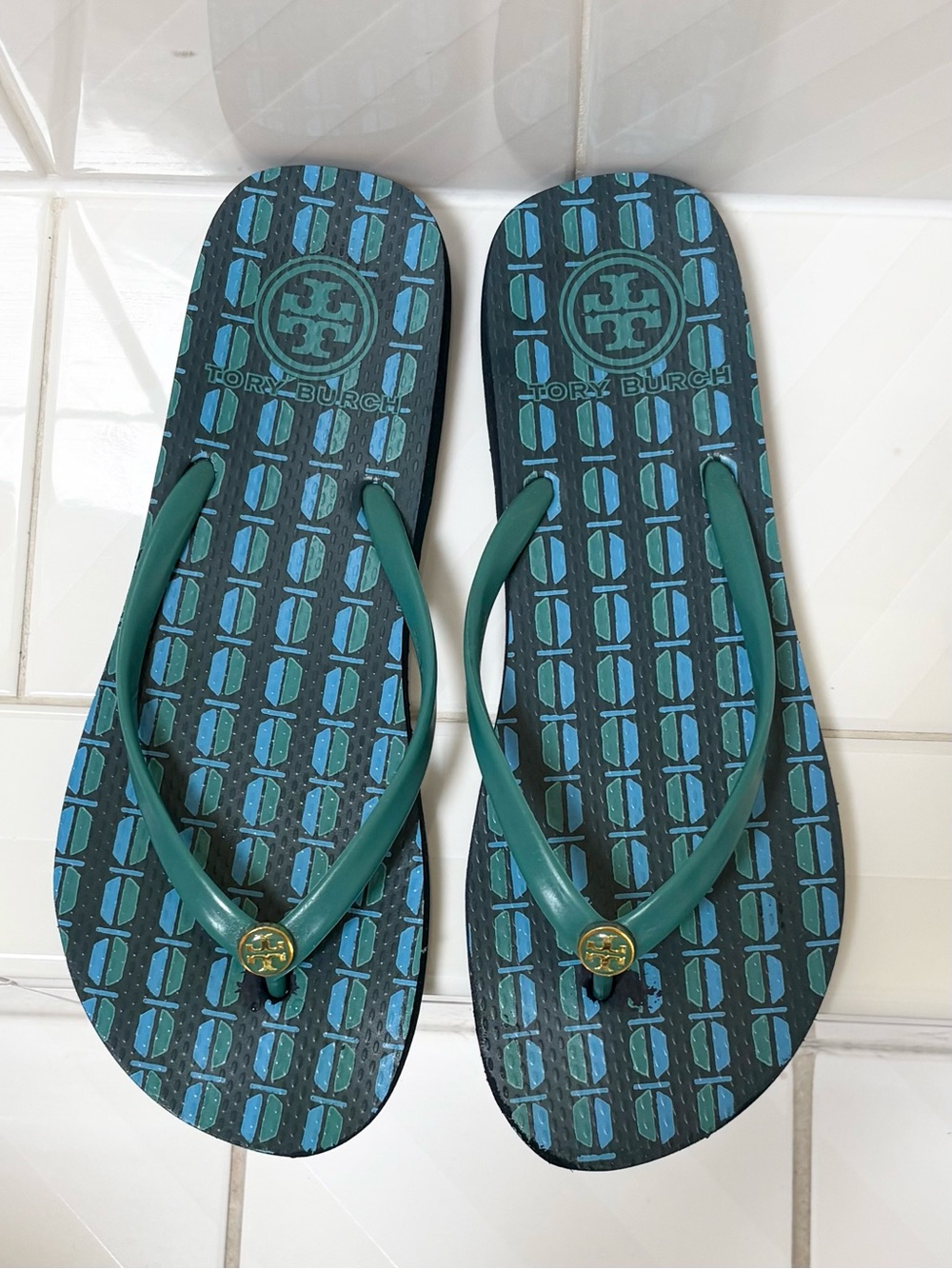Tory Burch Teal Patterned Logo Flip Flop Sandals - Women